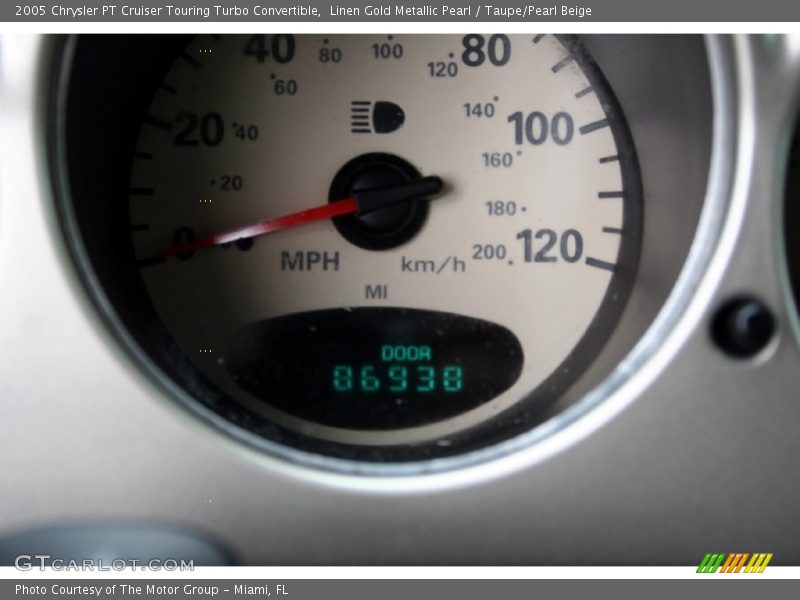 Linen Gold Metallic Pearl / Taupe/Pearl Beige 2005 Chrysler PT Cruiser Touring Turbo Convertible