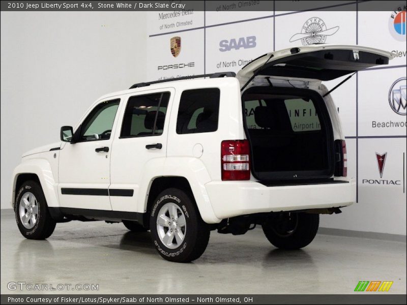 Stone White / Dark Slate Gray 2010 Jeep Liberty Sport 4x4