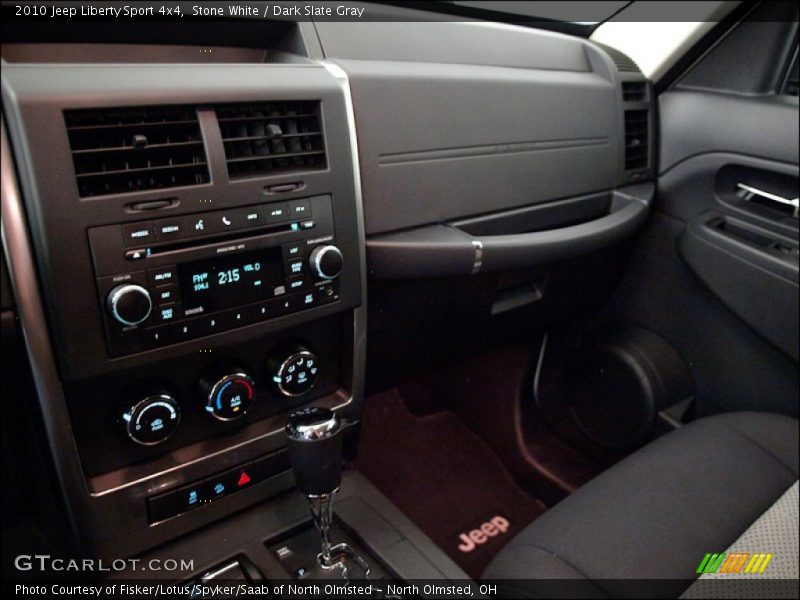 Stone White / Dark Slate Gray 2010 Jeep Liberty Sport 4x4