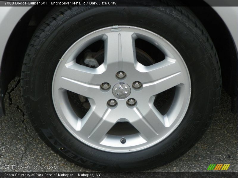 Bright Silver Metallic / Dark Slate Gray 2008 Dodge Caliber SXT