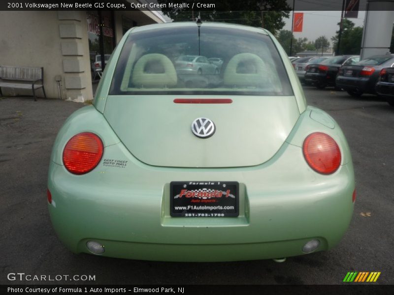 Cyber Green Metallic / Cream 2001 Volkswagen New Beetle GLS Coupe