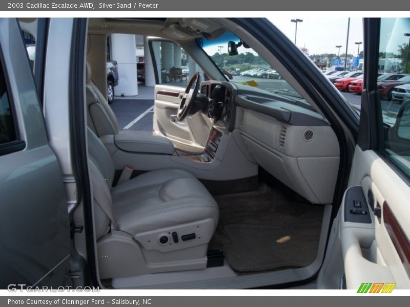 Silver Sand / Pewter 2003 Cadillac Escalade AWD