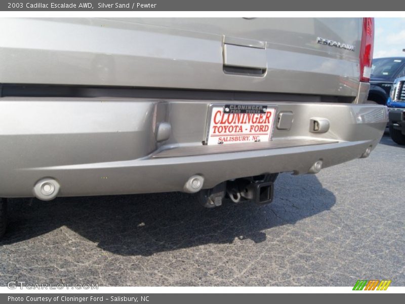 Silver Sand / Pewter 2003 Cadillac Escalade AWD