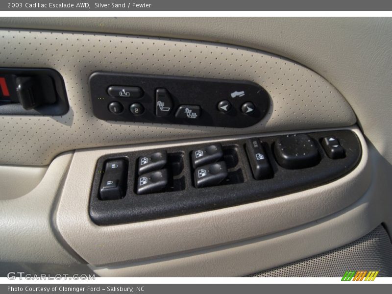 Silver Sand / Pewter 2003 Cadillac Escalade AWD