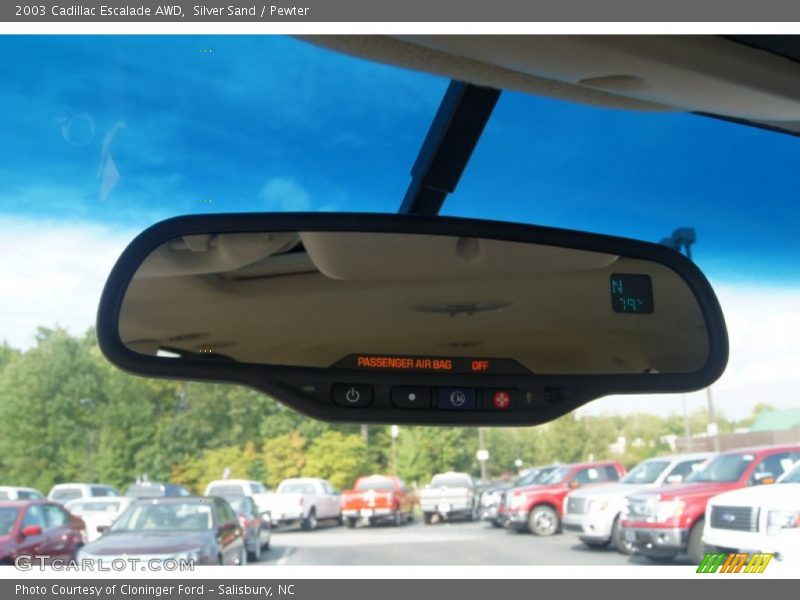 Silver Sand / Pewter 2003 Cadillac Escalade AWD