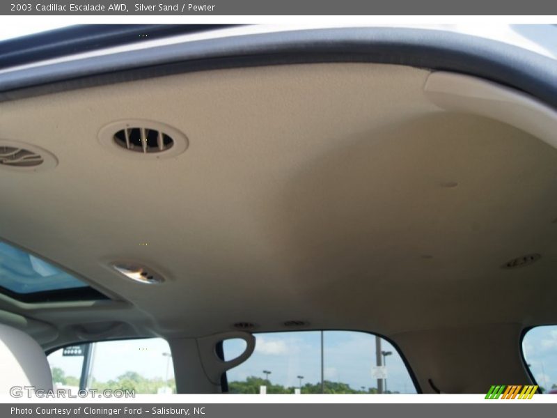 Silver Sand / Pewter 2003 Cadillac Escalade AWD