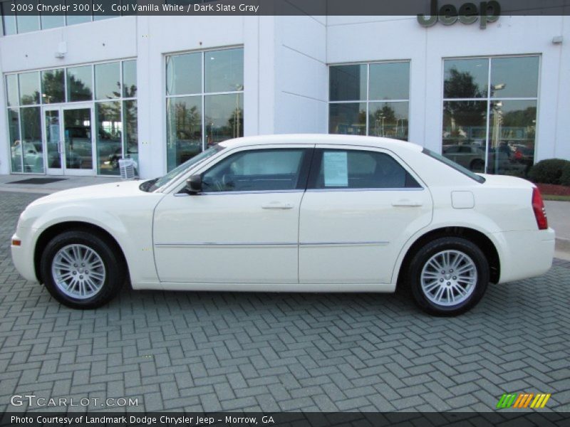 Cool Vanilla White / Dark Slate Gray 2009 Chrysler 300 LX