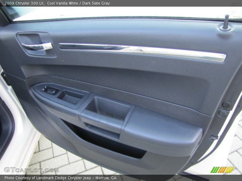 Cool Vanilla White / Dark Slate Gray 2009 Chrysler 300 LX