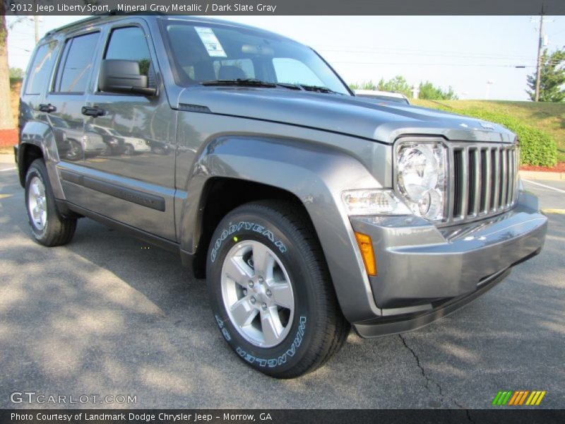 Front 3/4 View of 2012 Liberty Sport