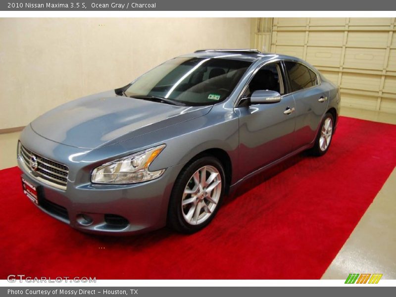 Ocean Gray / Charcoal 2010 Nissan Maxima 3.5 S