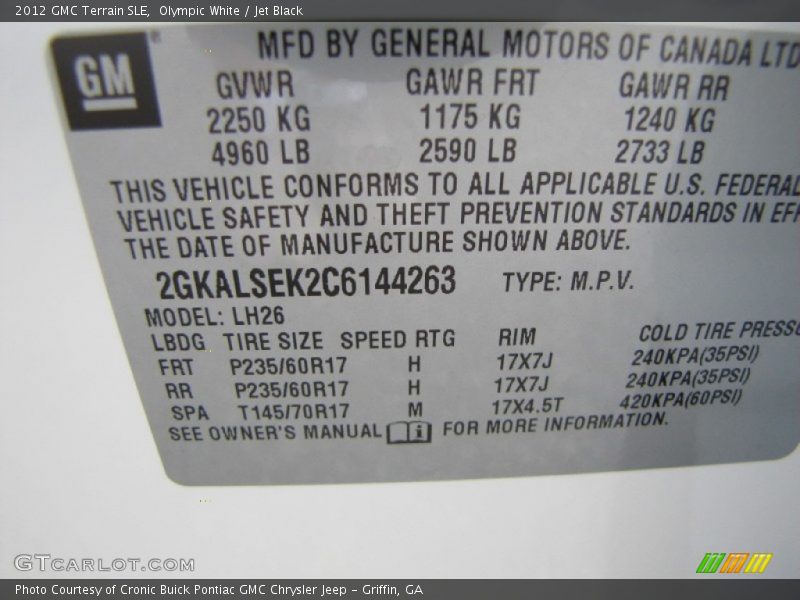 Olympic White / Jet Black 2012 GMC Terrain SLE