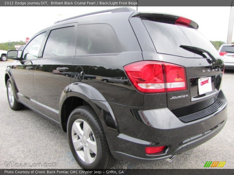 Brilliant Black Crystal Pearl / Black/Light Frost Beige 2012 Dodge Journey SXT