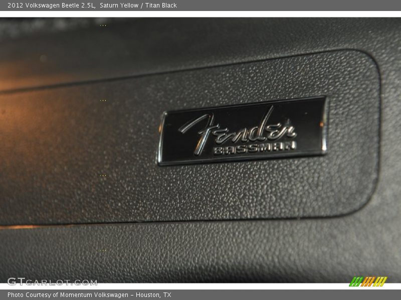  2012 Beetle 2.5L Logo