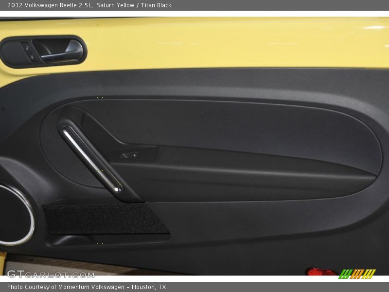 Saturn Yellow / Titan Black 2012 Volkswagen Beetle 2.5L