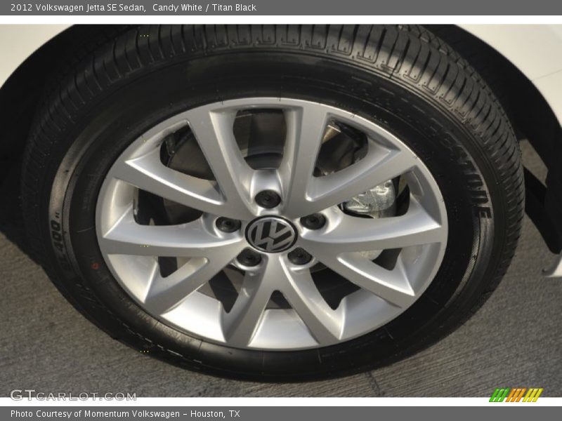 Candy White / Titan Black 2012 Volkswagen Jetta SE Sedan