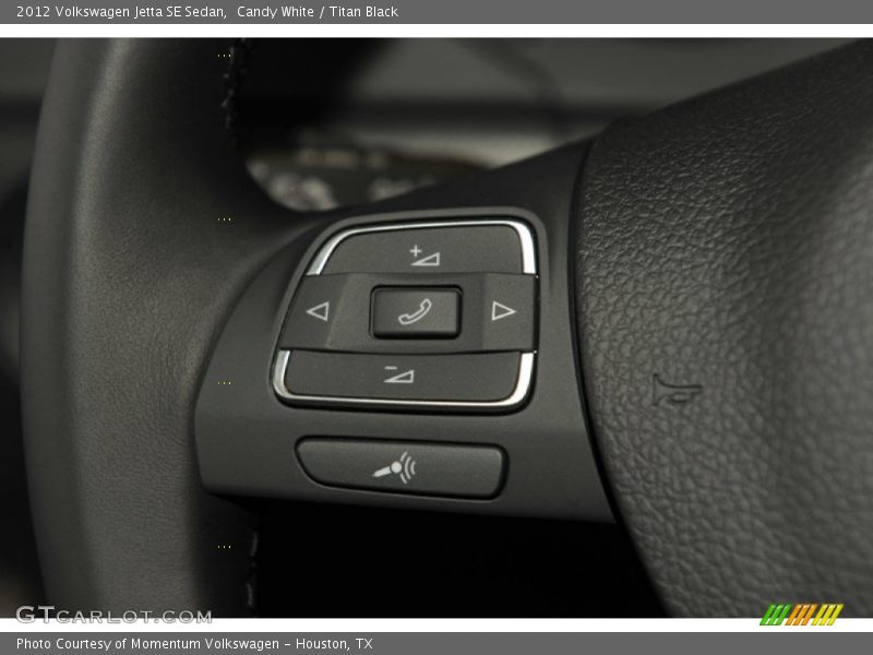 Candy White / Titan Black 2012 Volkswagen Jetta SE Sedan