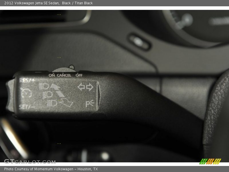 Black / Titan Black 2012 Volkswagen Jetta SE Sedan