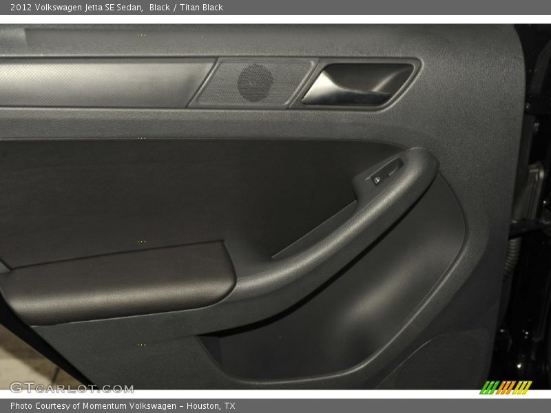 Black / Titan Black 2012 Volkswagen Jetta SE Sedan