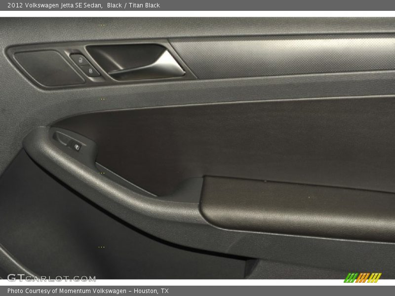 Black / Titan Black 2012 Volkswagen Jetta SE Sedan