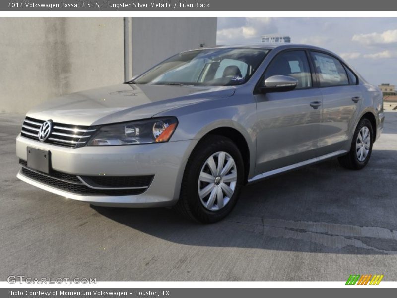 Tungsten Silver Metallic / Titan Black 2012 Volkswagen Passat 2.5L S