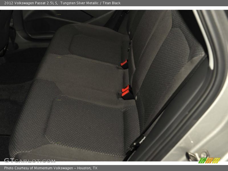 Tungsten Silver Metallic / Titan Black 2012 Volkswagen Passat 2.5L S