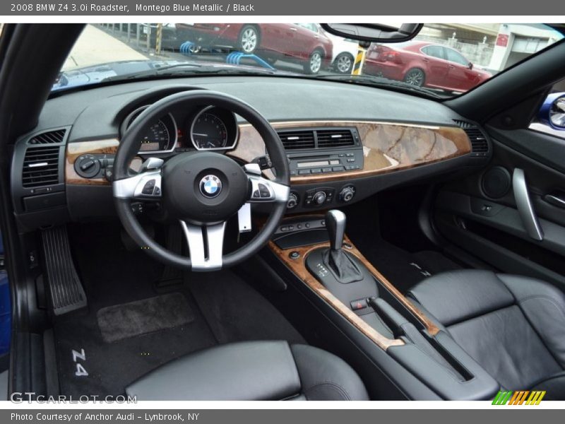 Dashboard of 2008 Z4 3.0i Roadster