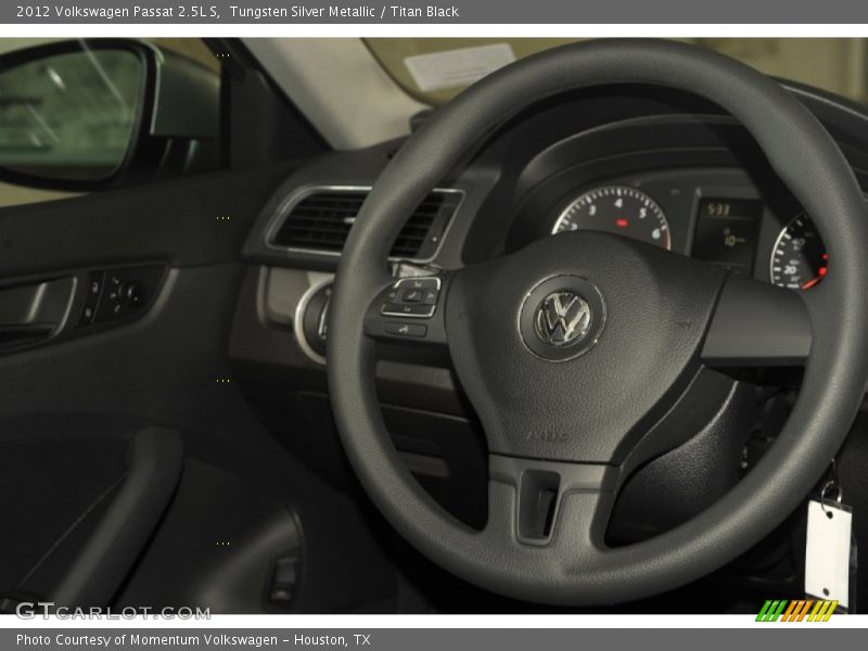 Tungsten Silver Metallic / Titan Black 2012 Volkswagen Passat 2.5L S