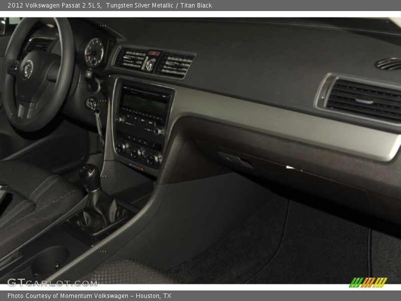 Tungsten Silver Metallic / Titan Black 2012 Volkswagen Passat 2.5L S