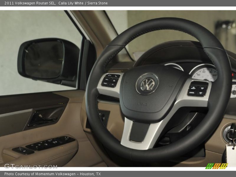 Calla Lily White / Sierra Stone 2011 Volkswagen Routan SEL