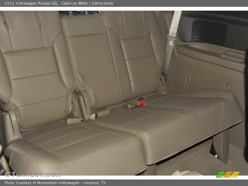 Calla Lily White / Sierra Stone 2011 Volkswagen Routan SEL