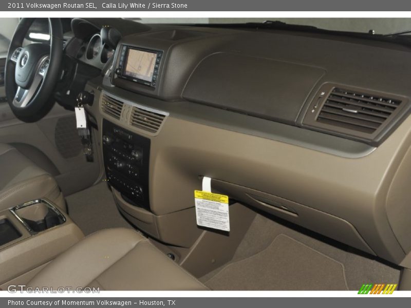 Dashboard of 2011 Routan SEL