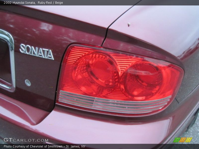 Ruby Red / Beige 2002 Hyundai Sonata