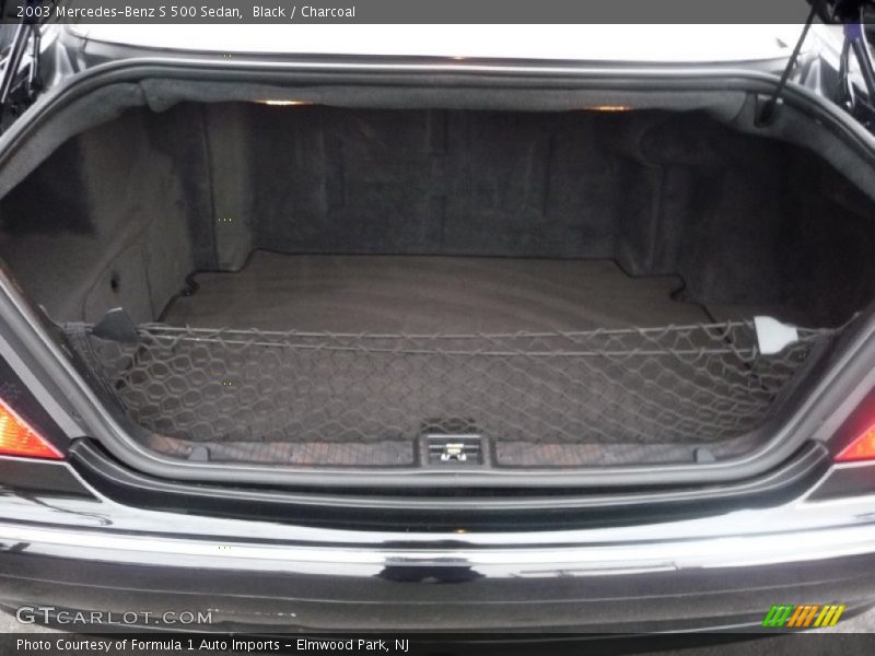  2003 S 500 Sedan Trunk