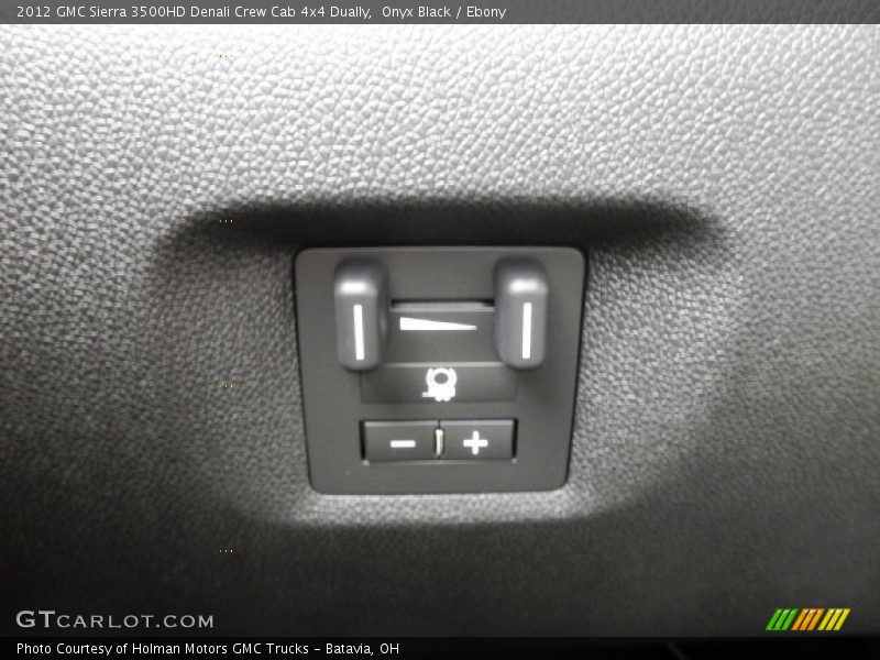 Onyx Black / Ebony 2012 GMC Sierra 3500HD Denali Crew Cab 4x4 Dually