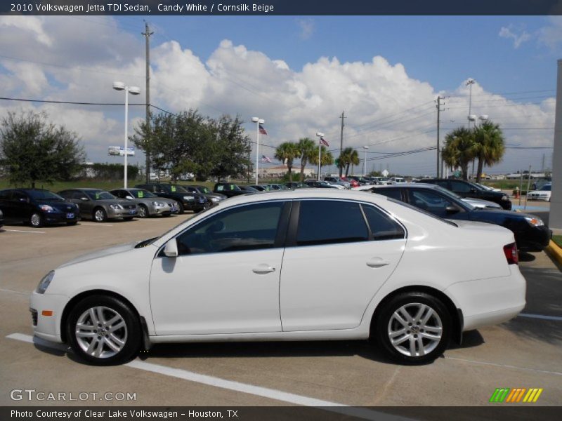 Candy White / Cornsilk Beige 2010 Volkswagen Jetta TDI Sedan