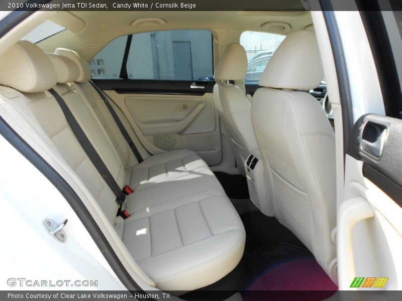 Candy White / Cornsilk Beige 2010 Volkswagen Jetta TDI Sedan
