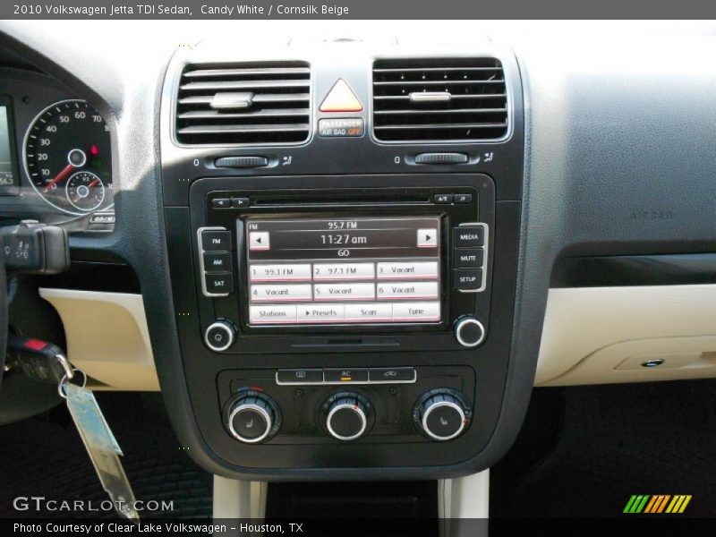 Candy White / Cornsilk Beige 2010 Volkswagen Jetta TDI Sedan
