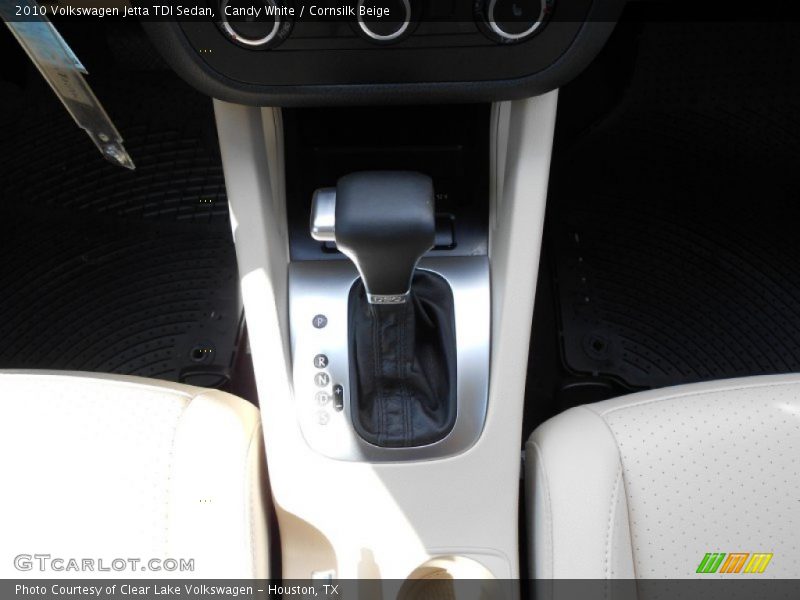 Candy White / Cornsilk Beige 2010 Volkswagen Jetta TDI Sedan
