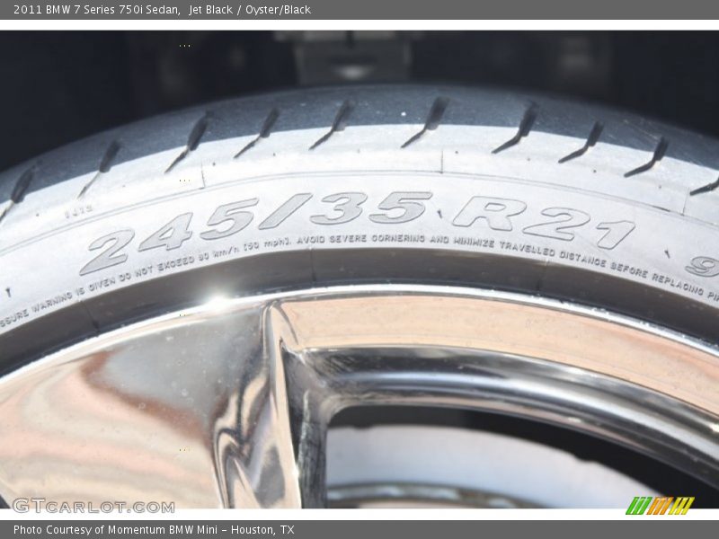 Jet Black / Oyster/Black 2011 BMW 7 Series 750i Sedan