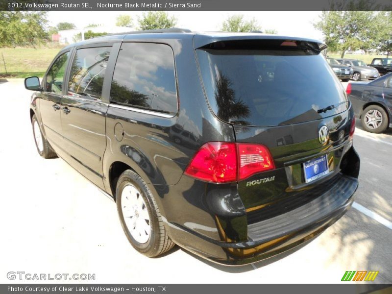 Nocturne Black Metallic / Sierra Sand 2012 Volkswagen Routan SEL