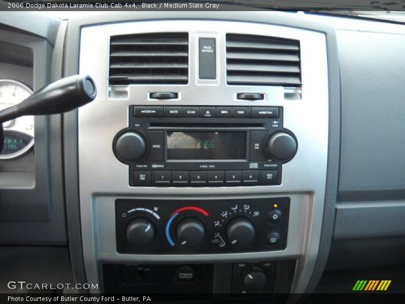 Audio System of 2006 Dakota Laramie Club Cab 4x4