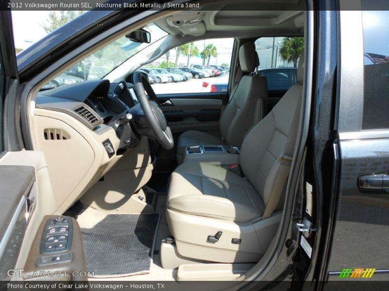 Nocturne Black Metallic / Sierra Sand 2012 Volkswagen Routan SEL