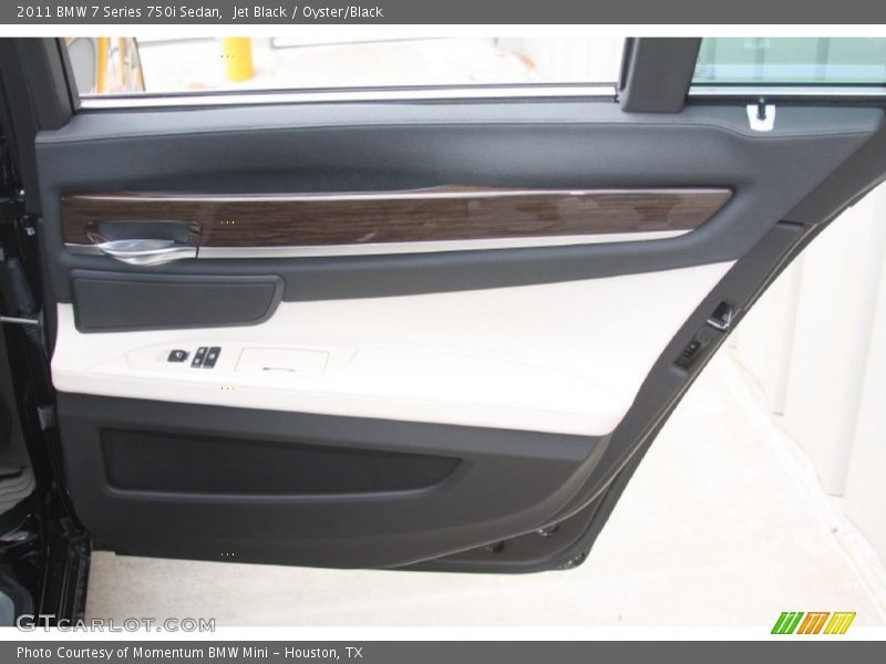 Jet Black / Oyster/Black 2011 BMW 7 Series 750i Sedan