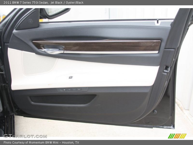 Jet Black / Oyster/Black 2011 BMW 7 Series 750i Sedan