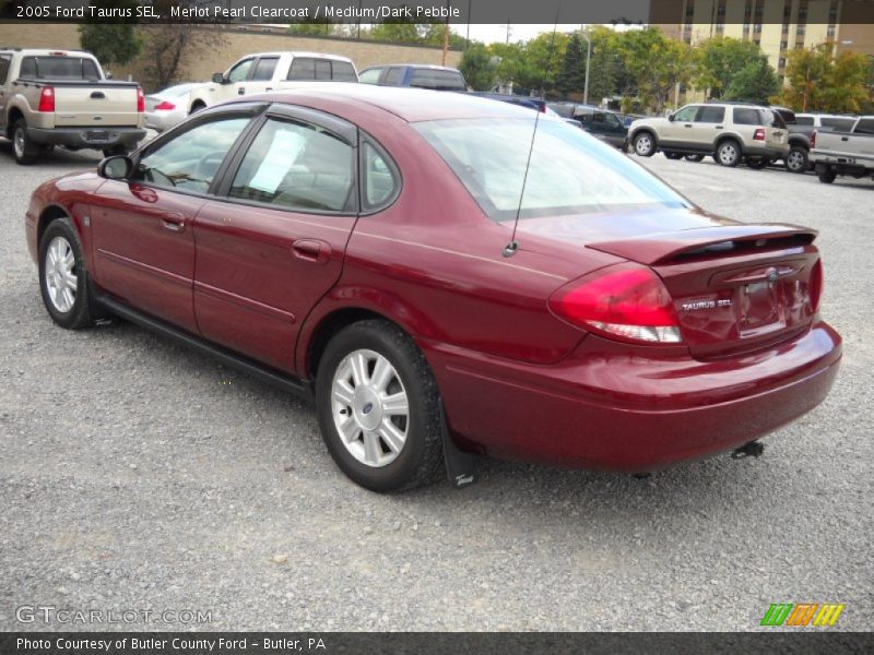 Merlot Pearl Clearcoat / Medium/Dark Pebble 2005 Ford Taurus SEL