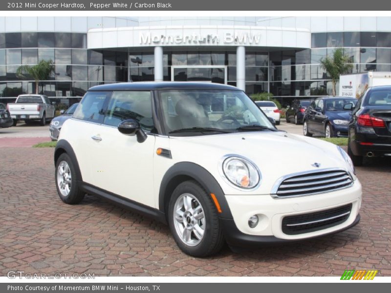 Pepper White / Carbon Black 2012 Mini Cooper Hardtop