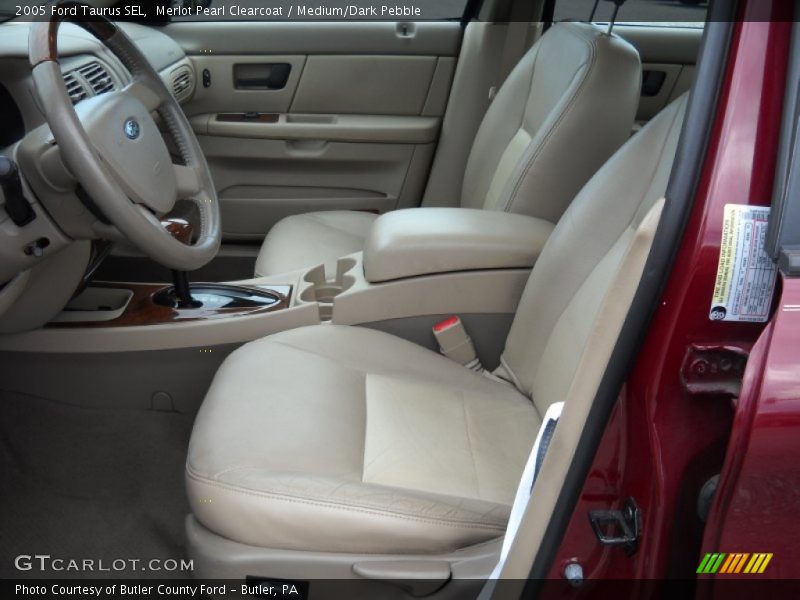  2005 Taurus SEL Medium/Dark Pebble Interior