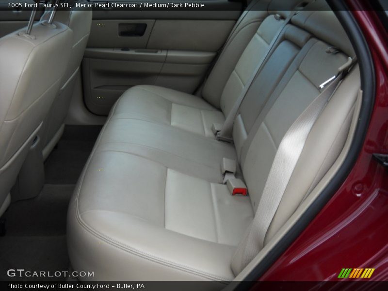 Merlot Pearl Clearcoat / Medium/Dark Pebble 2005 Ford Taurus SEL