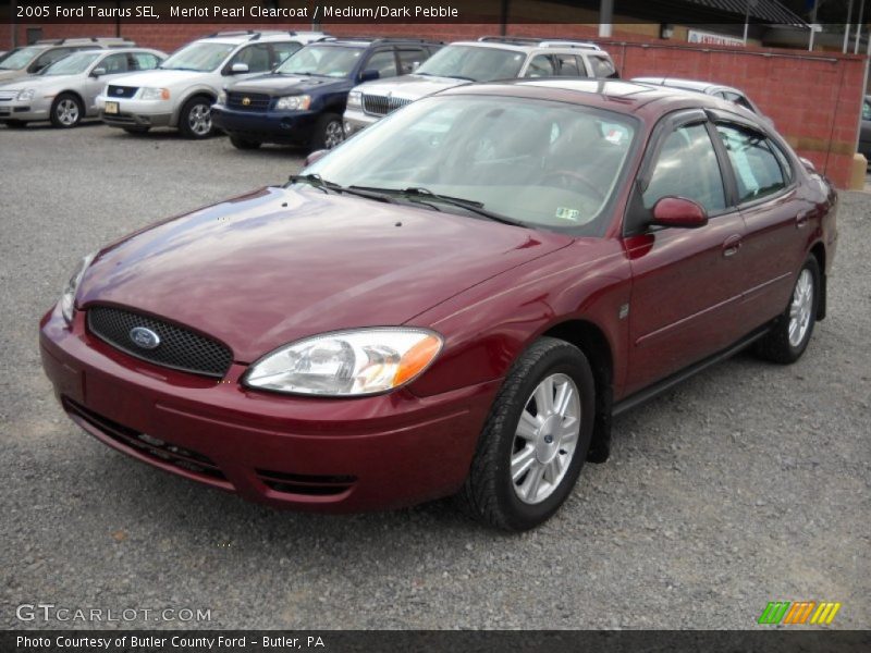 Merlot Pearl Clearcoat / Medium/Dark Pebble 2005 Ford Taurus SEL