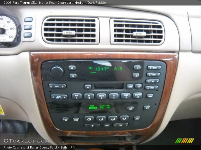 Audio System of 2005 Taurus SEL